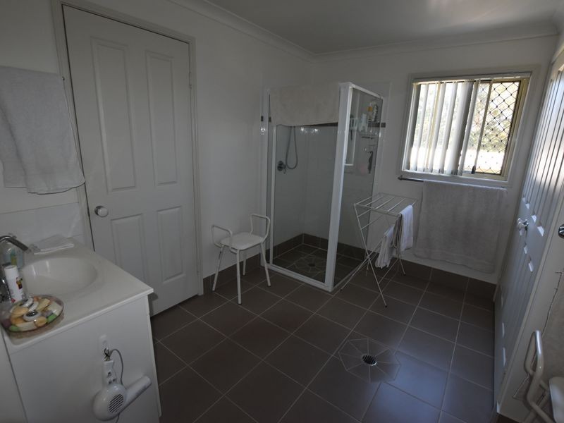 19 Pia Street, Russell Island QLD 4184