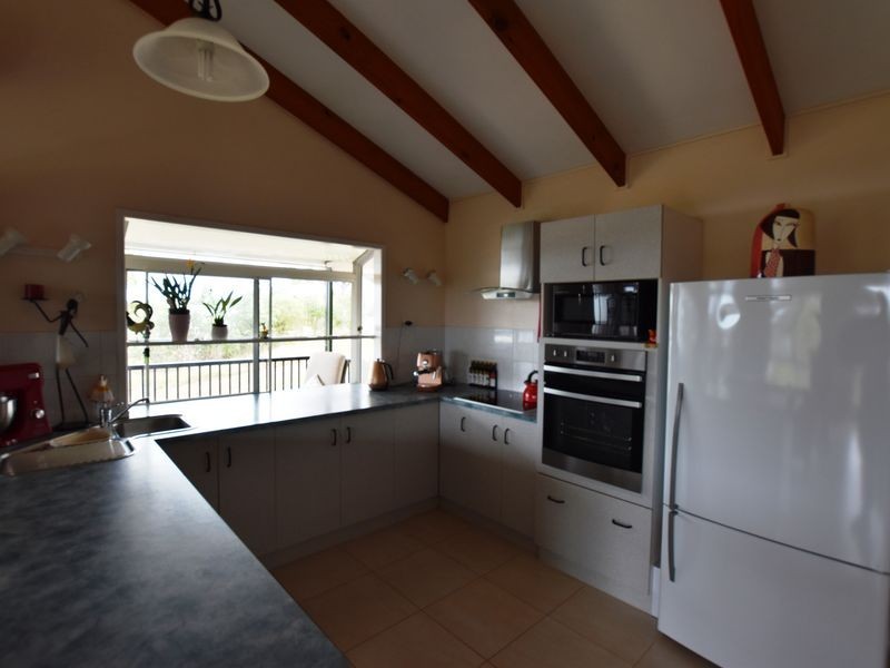 25 Cutter Street, Russell Island QLD 4184