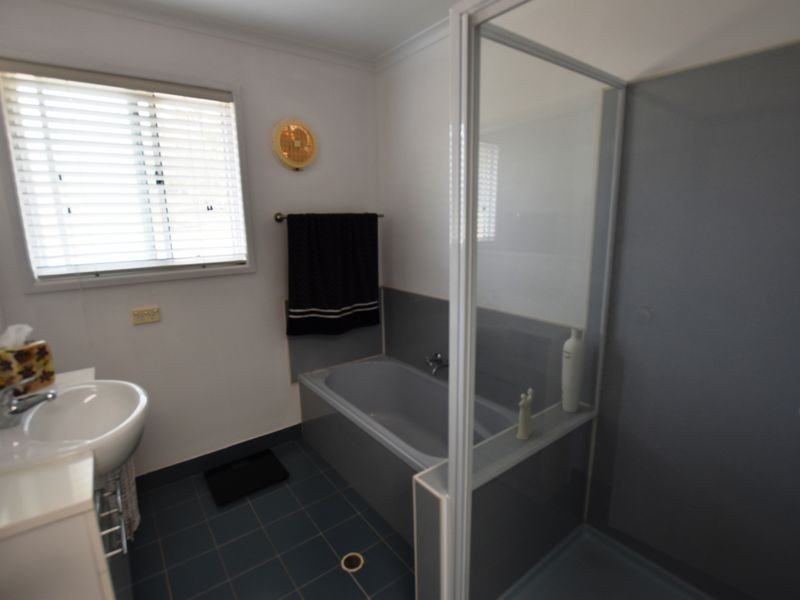 25 Cutter Street, Russell Island QLD 4184