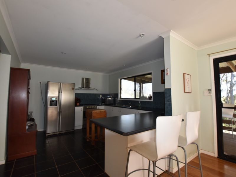 128 Laurel Street, Russell Island QLD 4184