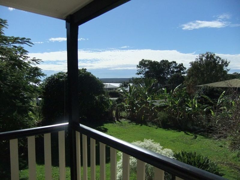 21-23 Kamar St, Russell Island QLD 4184