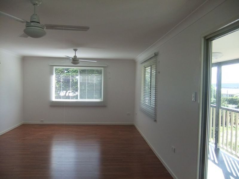 21-23 Kamar St, Russell Island QLD 4184