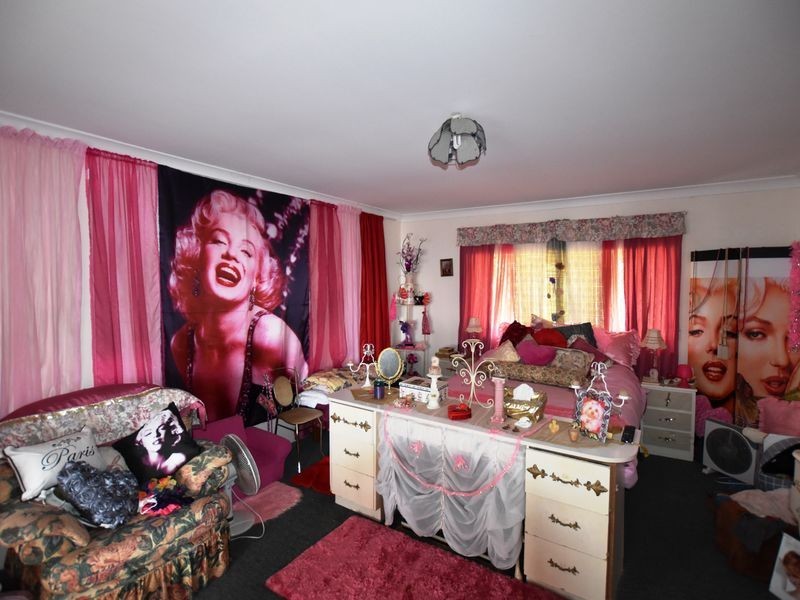 33 Bay Dve, Russell Island QLD 4184