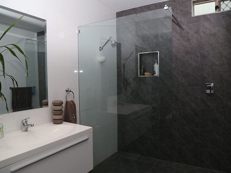 66 Seaward Drive, Russell Island QLD 4184