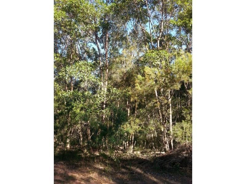 11 Hillview Pde, Russell Island QLD 4184