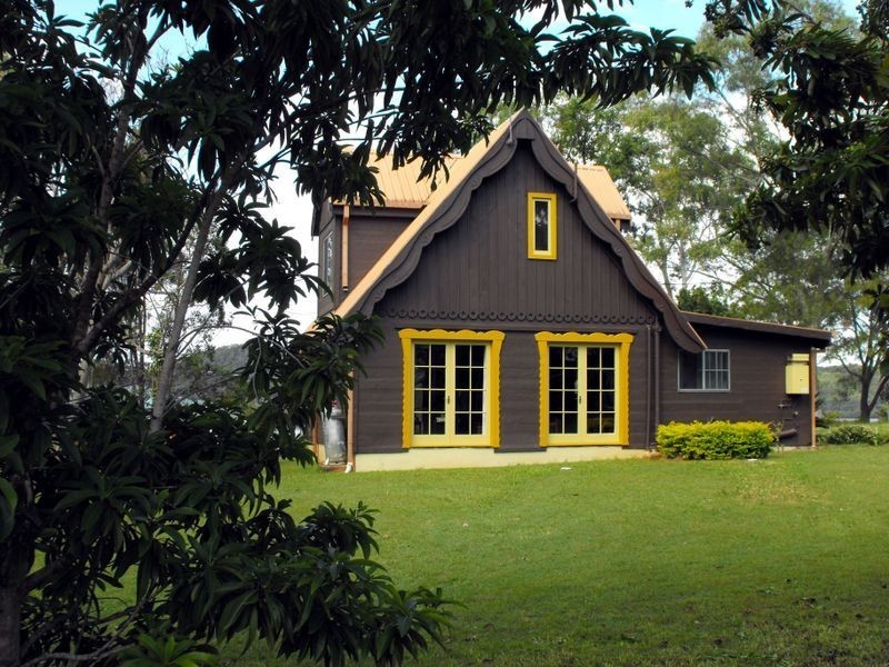 14 Aquamarine, Russell Island QLD 4184