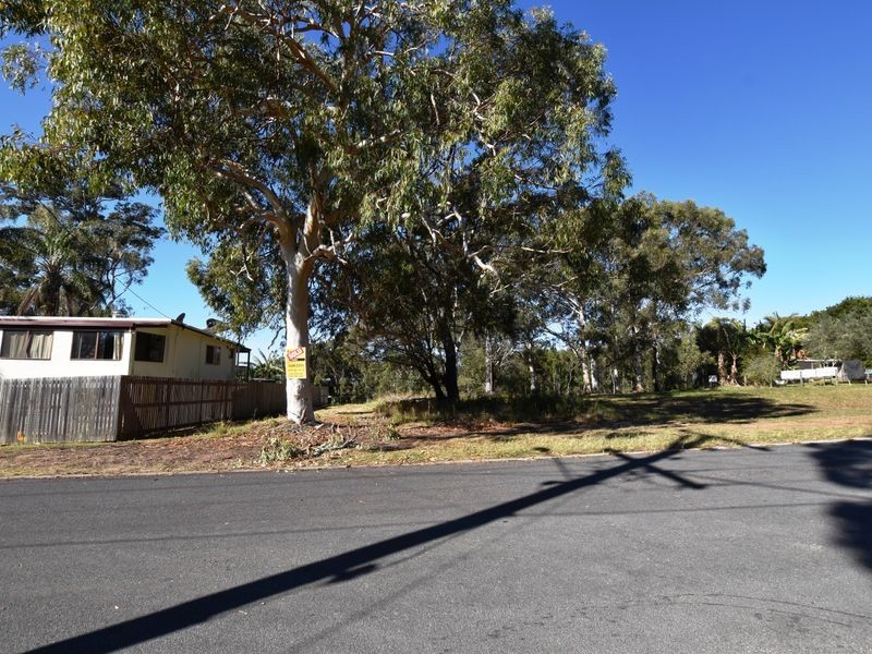 26 Guthrie St, Russell Island QLD 4184