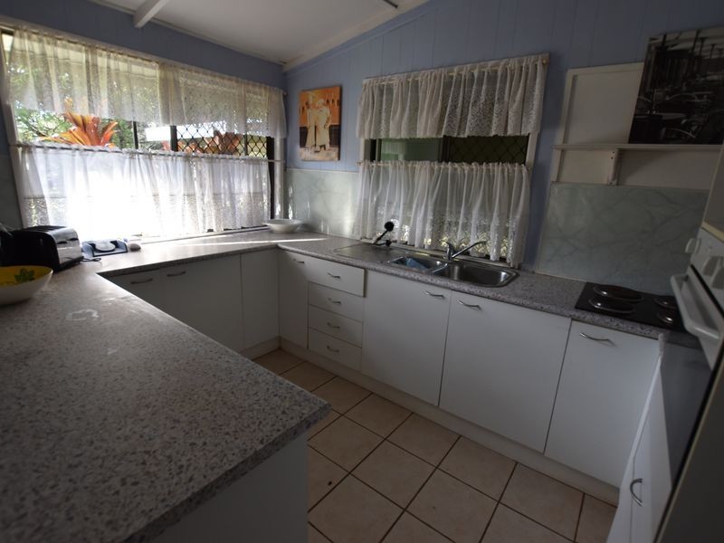 78 South End Rd, Russell Island QLD 4184