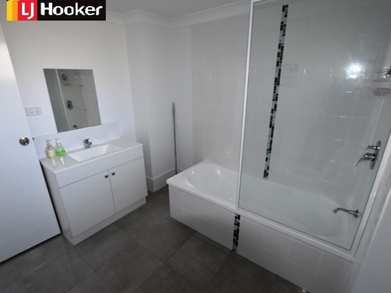 34-36 Mark Rd, Russell Island QLD 4184