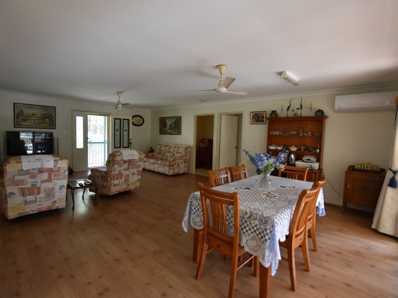 33 Hume St, Russell Island QLD 4184