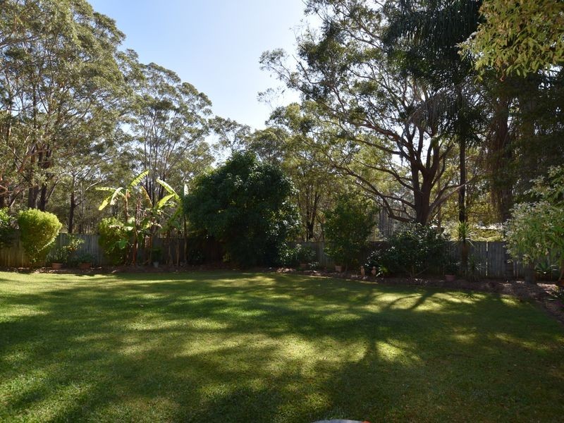 33 Hume St, Russell Island QLD 4184