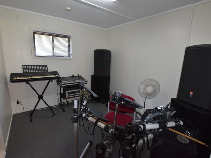 33 Hume St, Russell Island QLD 4184
