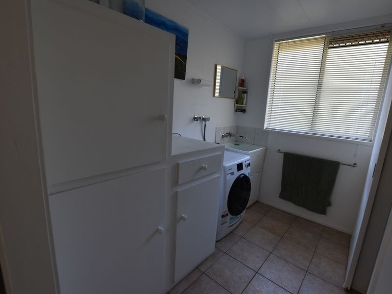 33 Hume St, Russell Island QLD 4184