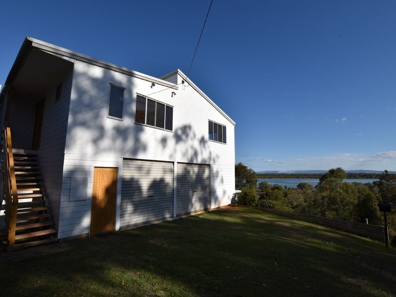 108 Crescent Dve, Russell Island QLD 4184