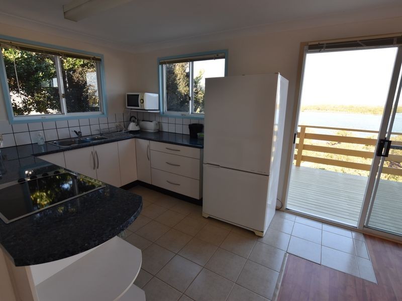 108 Crescent Dve, Russell Island QLD 4184