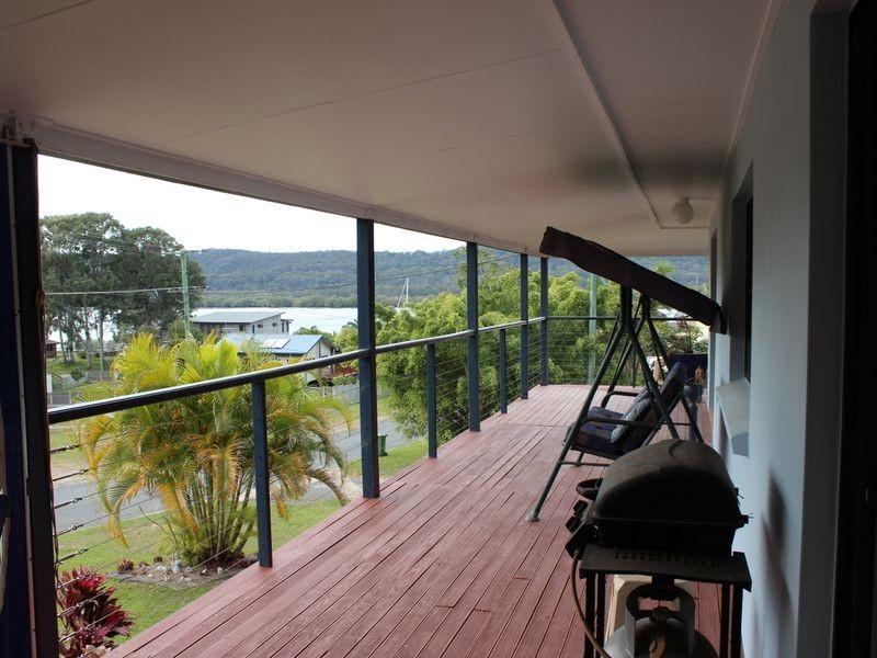 66 Barcelona TCE, Russell Island QLD 4184