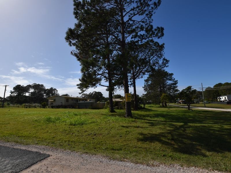5 Banksia St, Russell Island QLD 4184