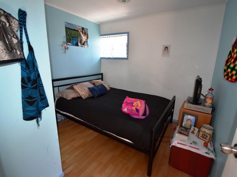 11 Callistemon, Russell Island QLD 4184