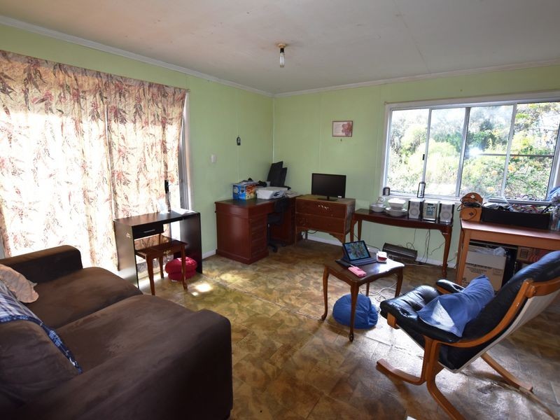11 Callistemon, Russell Island QLD 4184