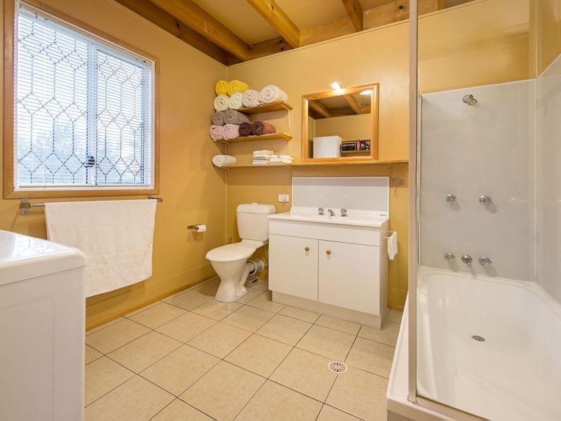 22 Schooner Street, Russell Island QLD 4184