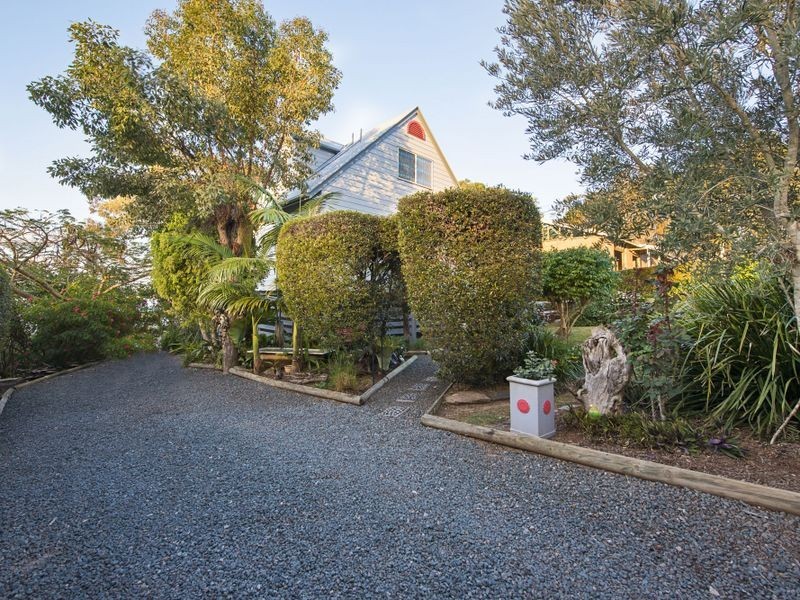 22 Schooner Street, Russell Island QLD 4184