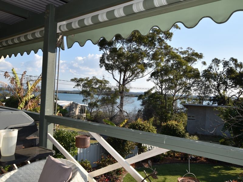 53 Deenya Pde, Russell Island QLD 4184