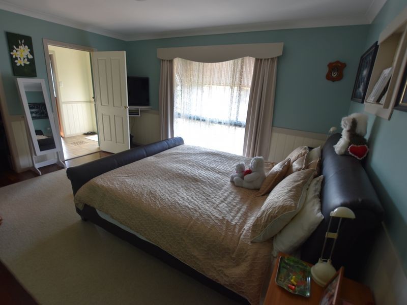 53 Deenya Pde, Russell Island QLD 4184