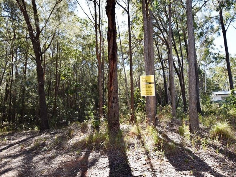 11 Cynthia Cres, Russell Island QLD 4184