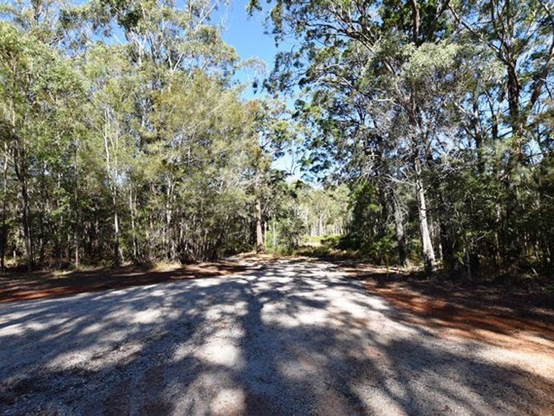 11 Cynthia Cres, Russell Island QLD 4184