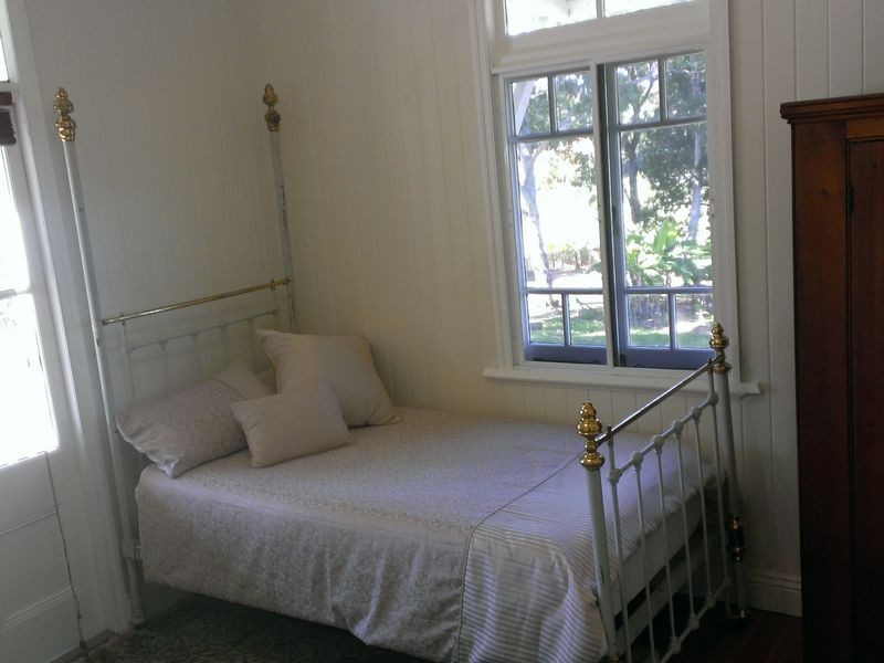 12 Thompson, Russell Island QLD 4184