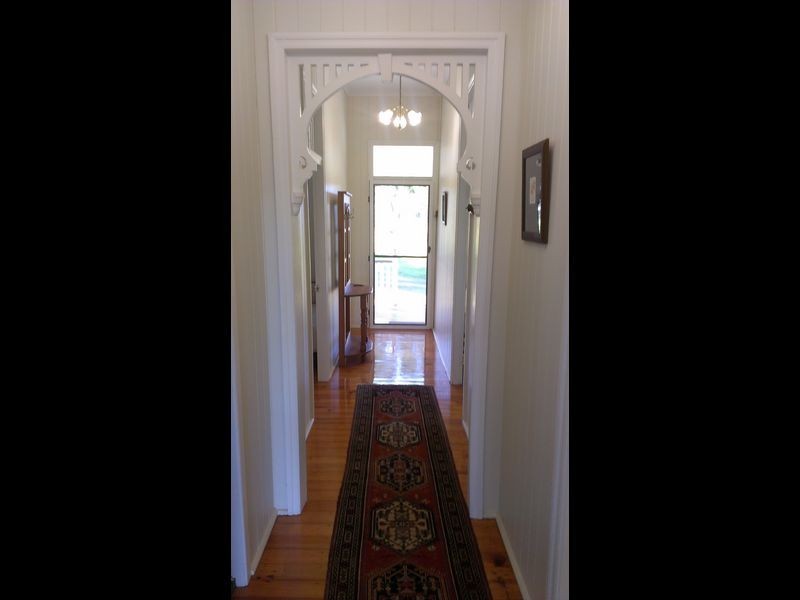 12 Thompson, Russell Island QLD 4184