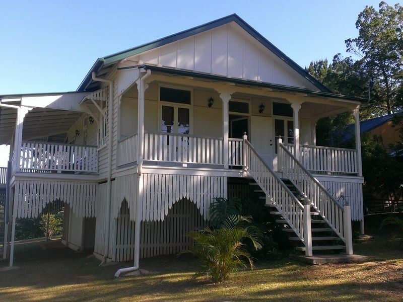 12 Thompson, Russell Island QLD 4184