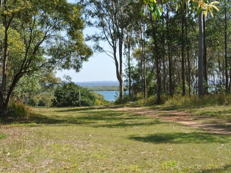 5 Ranora Avenue, Russell Island QLD 4184