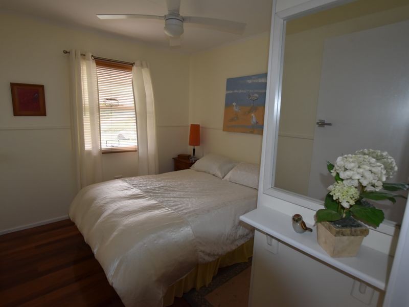 14 Virginia Pde, Russell Island QLD 4184