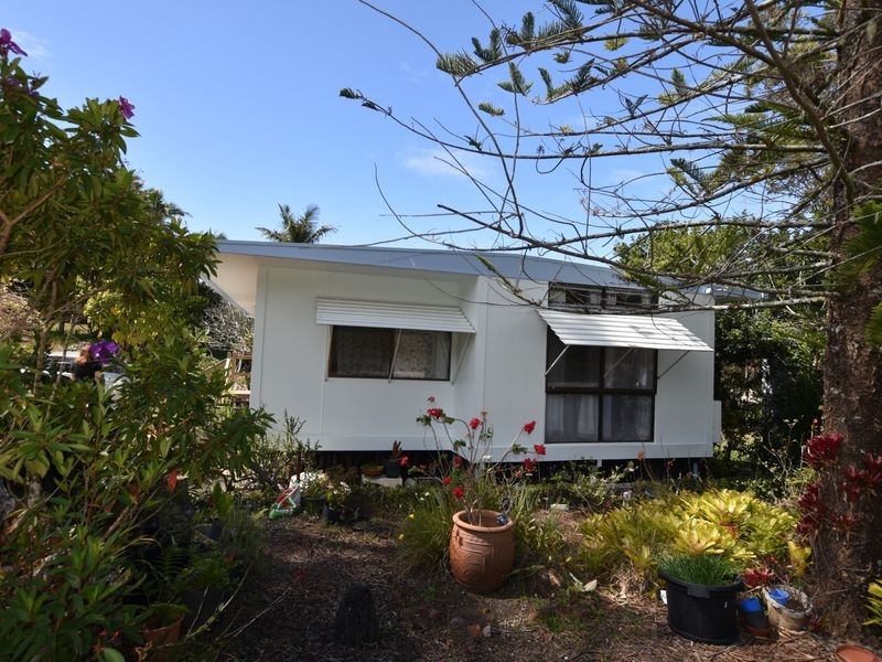 7 Seaview St, Russell Island QLD 4184