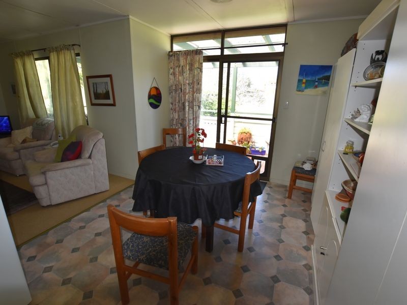 7 Seaview St, Russell Island QLD 4184