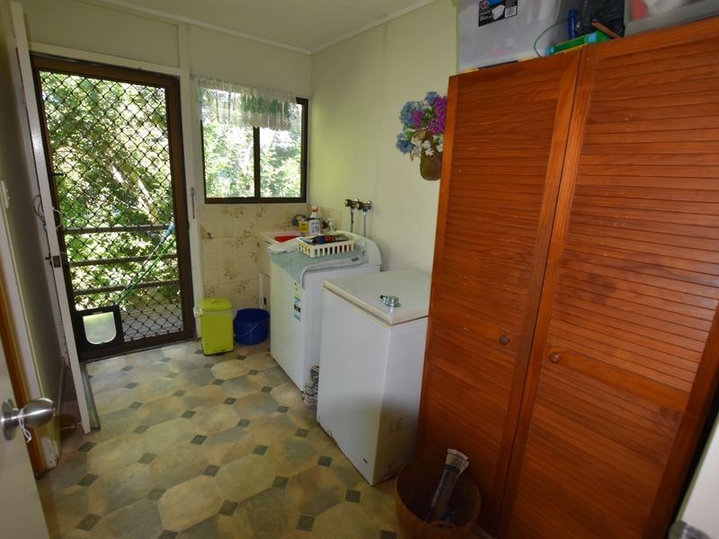 7 Seaview St, Russell Island QLD 4184