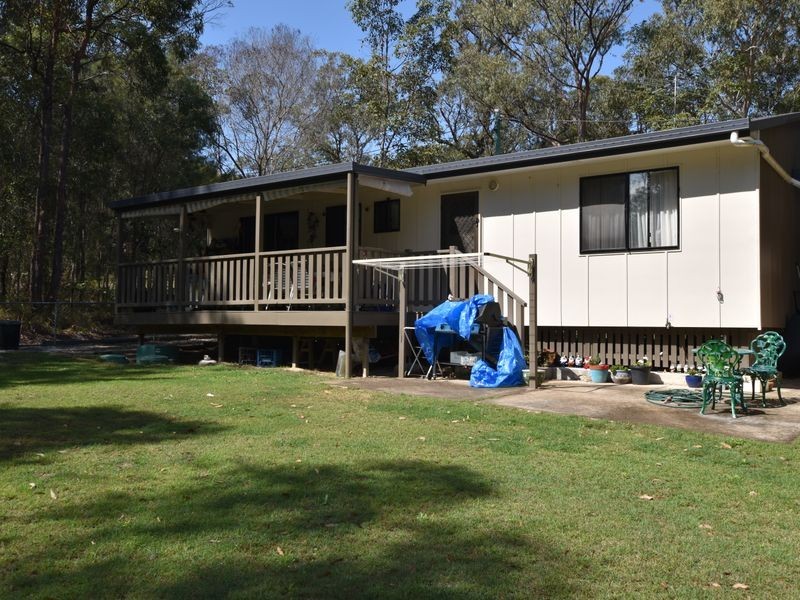 17 Cook, Russell Island QLD 4184