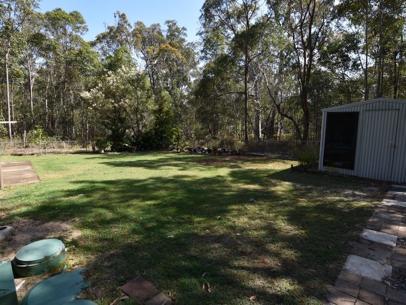 17 Cook, Russell Island QLD 4184