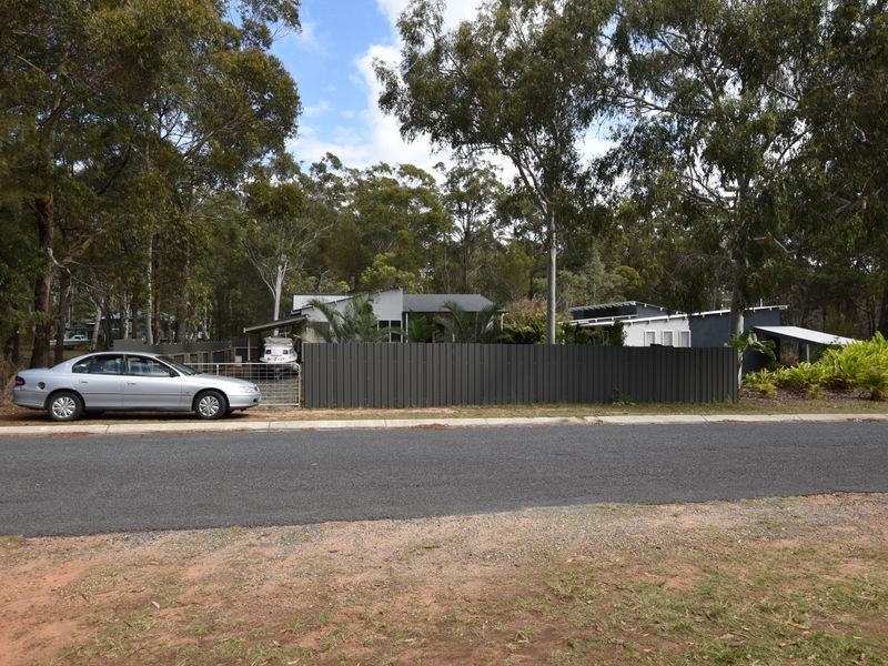 34 Channel Street, Russell Island QLD 4184