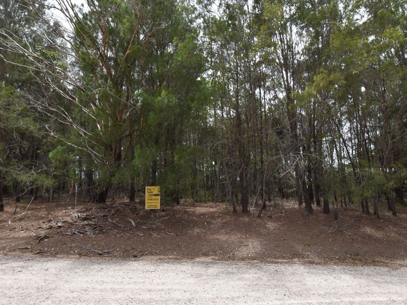 27 Little Cove Road, Russell Island QLD 4184