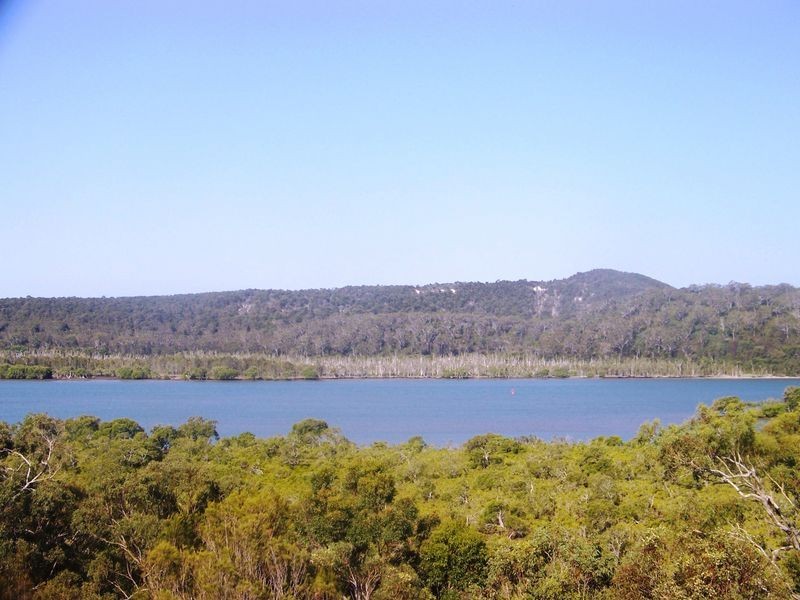 10 Leichhardt Terrace, Russell Island QLD 4184