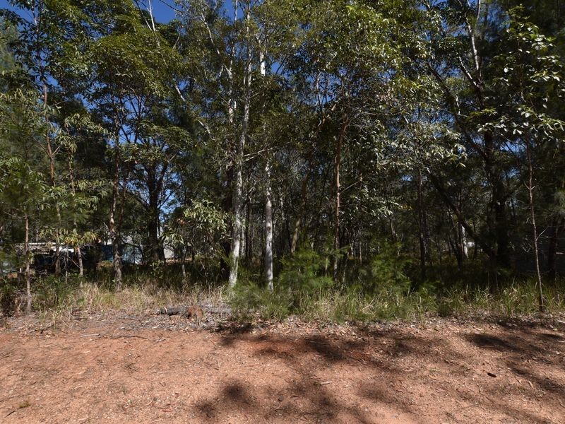 6 Martin Place, Russell Island QLD 4184