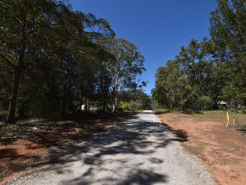 6 Martin Place, Russell Island QLD 4184