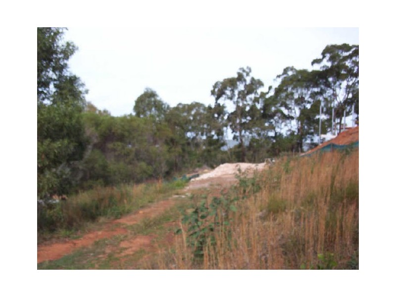 31 Helen Pde, Lamb Island QLD 4184