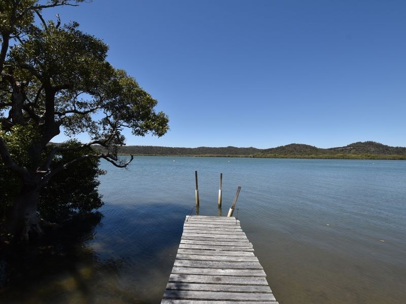 44 Canaipa Point Road, Russell Island QLD 4184