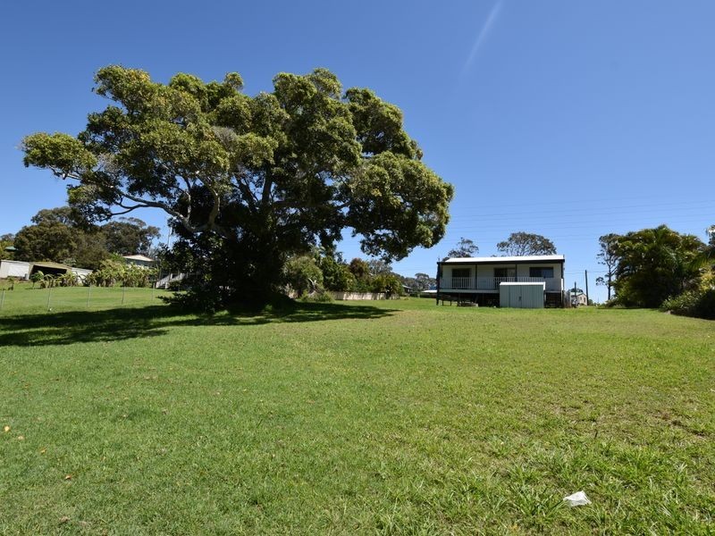 44 Canaipa Point Road, Russell Island QLD 4184