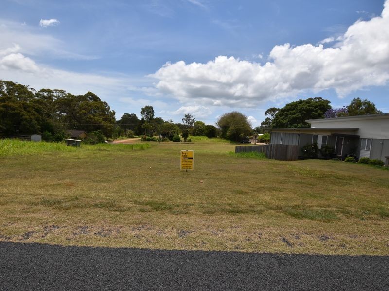 15 Laurel Street, Russell Island QLD 4184