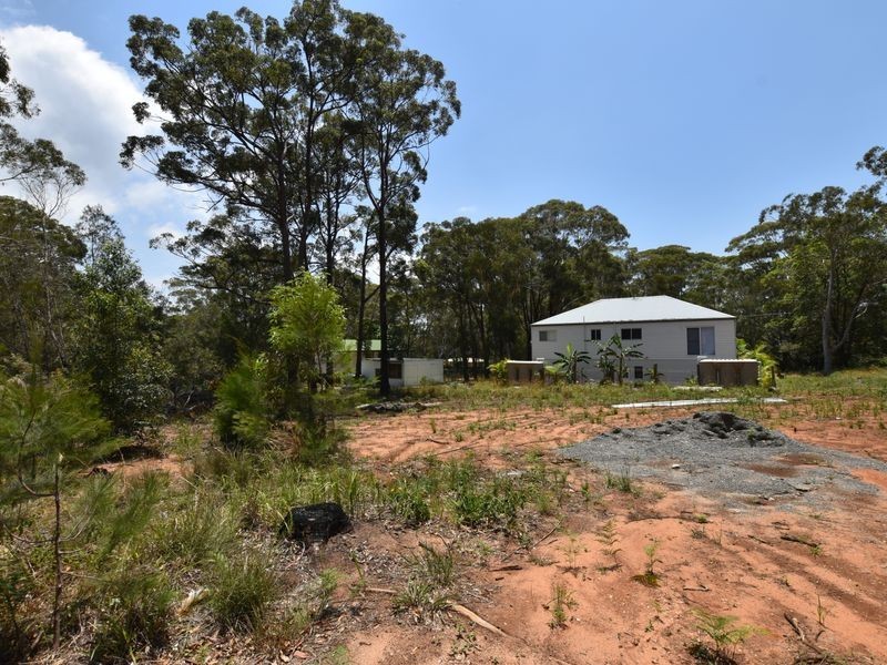 9 Little Cove Rd, Russell Island QLD 4184