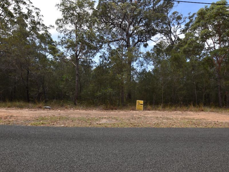 29 Shore St, Russell Island QLD 4184